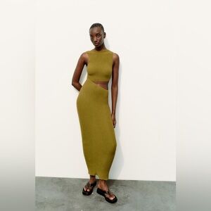 Zara Khaki Olive Green Vacation textured Cut Out Maxi Dress. Small